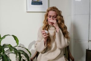 woman allergies